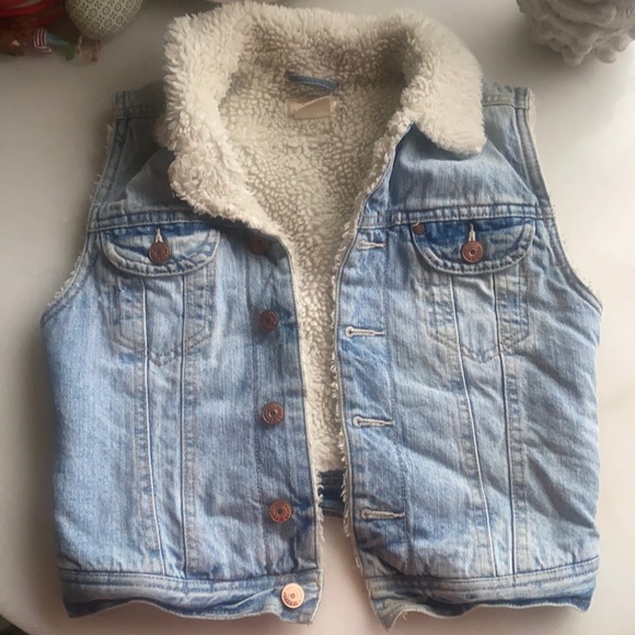 ❤️… H&M Denim Sherpa/ Shearling Vest sz 2 Xs-S - Picture 5 of 5